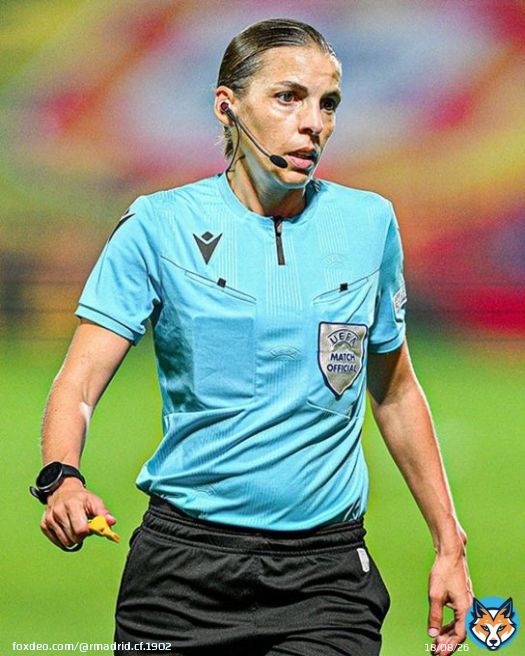 La se&ntilde;ora arbitra del partido @realmadrid vs @CelticFC mis respetos. Les est&aacute; dando una c&aacute;tedra de arbitraje a los corruptos hombres arbitros de la @uefa y de la @LaLiga. Aprendan. Esta mujer merece una mension de honor. Eso es arbitrar bien un partido de f&uacute;tbol @rfef.