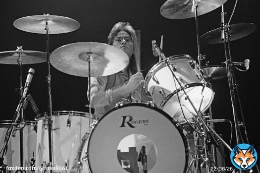 I grew up listening to BTO   R.I.P ROBBIE  (Bachman Turner Overdrive)