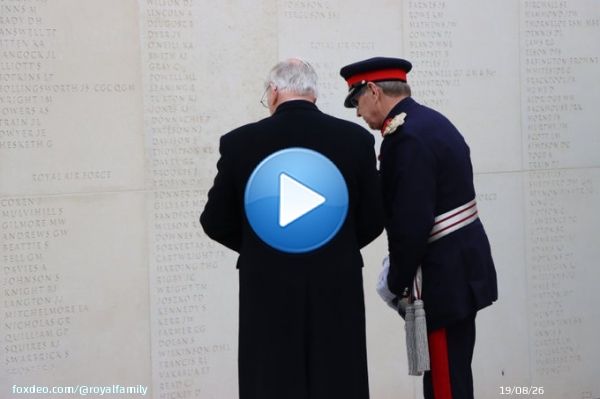 On #ArmisticeDay, The Duke and Duchess of Gloucester laid a wreath as part of the National Memorial Arboretum&rsquo;s annual service at the Armed Forces Memorial.  #WeWillRememberThem #LestWeForget