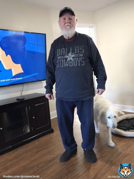 Clearly my cowboys hat and shirt helped the Cowboys win last night or was it Molly  ?  ##RRmusicman