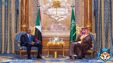 ‏⁧بن سلمان يلتقي البرهان في جدة