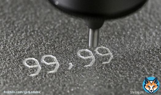 أونصة الذهب تتراجع إلى أدنى مستوى في 7 أشهر