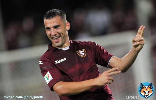 #Salernitana, #Bonazzoli is one step away to say goodbye.    #Sassuolo speeded up things to beat the competition of #Cremonese and #Lazio: some details under discussion.   In all likelihood, Jovane #Cabral will be the replacement in attack for the . @Raffa_lella8