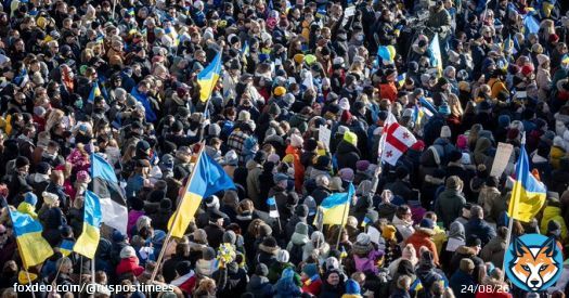 Первая годовщина страшной войны и национальный праздник в один день: как относиться к 24 февраля в Эстонии?