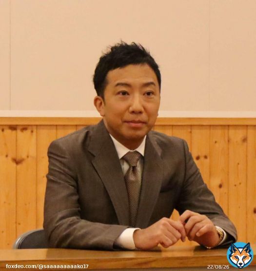 ん ついさっきまで意識はあるが会話はできない的な報道あったけど、もう退院した  違和感&hellip;  市川猿之助が退院、死亡した両親の死因は向精神薬中毒の疑い　両親と一家心中か／向精神薬メモ