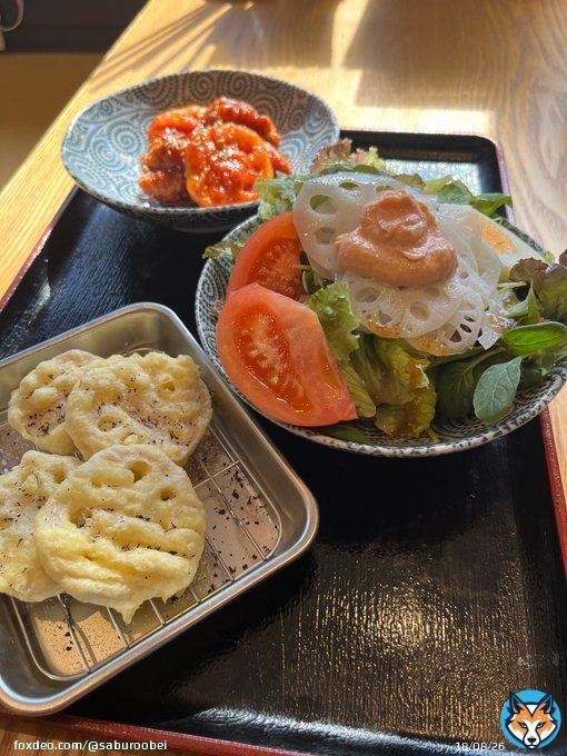 おはようございます #金沢 は晴れ  昨日 #金沢マラソン で走られた方 足をひきずってないですか？  清々しい疲れでしょうか( ｰ ֊ｰ )\u2727 ゲッツマツの月曜日 頑張りましょう٩(ˊᗜˋ*)و  #企業公式が毎朝地元の天気を言い合う #企業公式秋のフォロー祭り