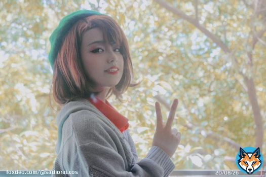 Gotcha! #PokemonSwordandShield cosplay~ Ahhh it&rsquo;s so hot wearing this costume outside   #cosplay #cosplayergirl #ユウリ #ポケモン #コスプレ