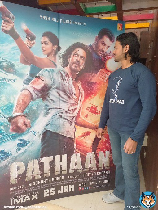 From So long now its only ONE WEEK FOR PATHAAN ... Allah ab ruka nahi ja raha @iamsrk @deepikapadukone @TheJohnAbraham @yrf @SRKUniverse #PathaanMovie #PATHAAN