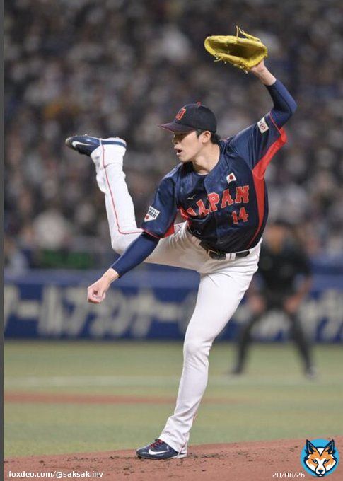 佐々木朗希選手が3月11日にWBC日本代表としてチェコ戦に先発する。 2011年3月11日。岩手県陸前高田市でまだ9歳だった彼を東日本大地震が襲った。当時37歳の父功太さんと祖父母が津波に流され帰らぬ人となった。 「僕もしっかり向き合って前に進みたい」と語る”令和の怪物”の活躍から目が離せない。