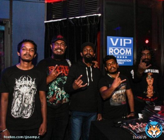 Rockclusive Session 1  at The Blue Leopard Pub & Lounge  . . . #Rockclusive #LiveConcert #MetalHeads  #LiveMusic #HappySriLankans #BestOfTheDay #AshenSandaru #Whirlwind #Local #SriMetal #RockConcert #GeneticFallacy #SaturdayNight #NightLife #AllBlacks #Colombo #SriLanka #lka