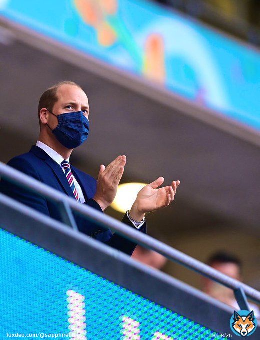 Yes William, bring us some luck!  #PrinceWilliam #englandvsczech