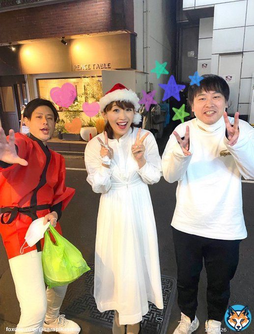 え、、、 オジンオズボーンさん  大学生の頃から大好きだった お笑い青春のど真ん中だった オジンオズボーンさんが解散だなんて、、、  クリスマスにやっと会えたのにー ほんとにほんとに寂しすぎます。。  でもオジンオズボーンさんはこれからもずっと私のお笑いヒーローです