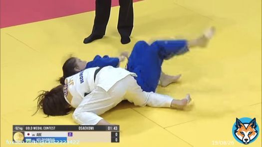 阿部兄妹同時Ｖとかヤバすぎる！！ にしても詩選手の決勝の寝技永遠ちゃんみたいになってて1人で興奮してた。  #柔道世界選手権  #もういっぽん