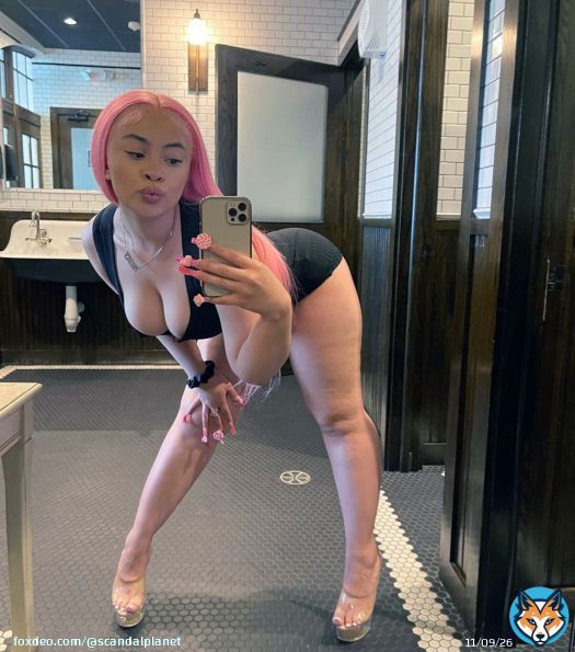 Ice Spice Nude Photos and Porn LEAK 2024 - Scandal Planet