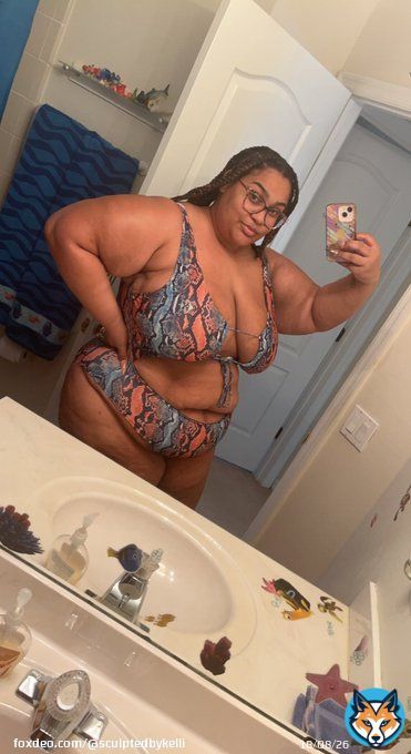 Going for a lil swim or what not! Probably be back with some drunk pool titties for you all later  #titties #BigGirl #plussize  #BBW