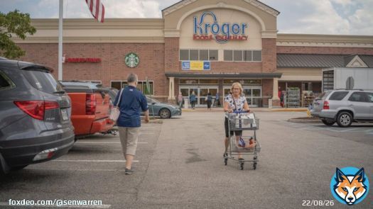 Grocery chains like @Kroger and @Albertsons are price gouging families with inflated food prices, and further corporate consolidation would result in higher prices, employee layoffs, and weaker supply chains.   The @FTC should oppose this deal.