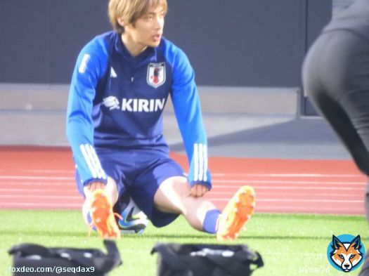 萌え袖純也君  #伊東純也 #daihyo #samuraiblue #サッカー日本代表 #代表合宿