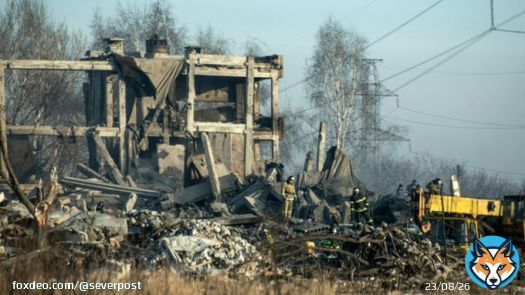 Минобороны сообщило о гибели 63 российских военных при ударе в Макеевке  В Минобороны России заявили, что в результате удара боевиков ВСУ из РСЗО HIMARS по населённому пункту Макеевка погибли 63 российских военнослужащих. Уточняется, ...  #новости #Мурманск
