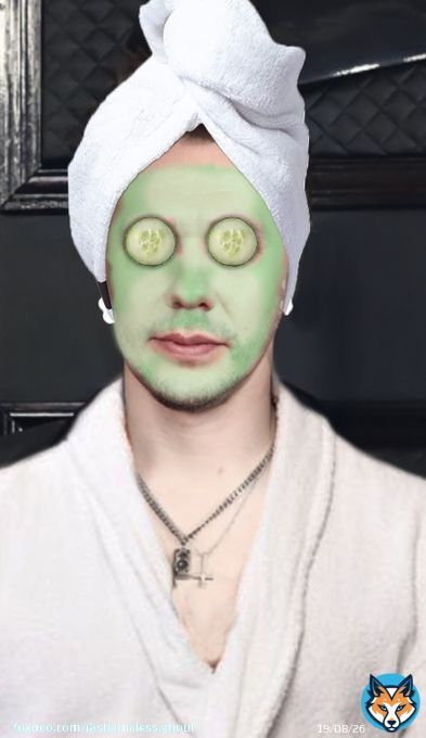 LEAKED: Toblinski seen at the hotel spa on his day off from tour