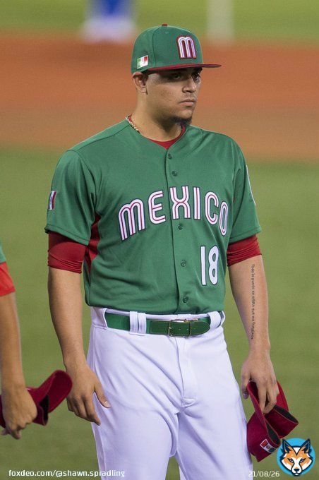 TEAM MEXICO WBC NEWS   In an interview with @ConLasBasesFull, Mexico GM Rodrigo L&oacute;pez confirmed that Roberto Osuna (@RobertoOsuna1) will play for Mexico in the 2023 World Baseball Classic.  Osuna&rsquo;s 2022 for the Chiba Lotte Marines in theNPB:  29.2 IP 0.91 ERA 10 SV 3 BB 32 K