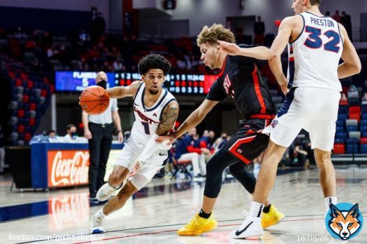 CBB 2 Teamer  Liberty/Rutgers MLP (+106) 2U  Liberty has been dominant SU as a favorite this season, looking to avenge their loss against Kennesaw St earlier. Rutgers coming off a bad loss, playing at home, I expect them to be hungry and take down Northwestern  #GamblingTwitter