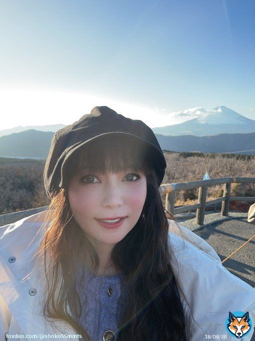 2023あけましておめでとうございますハッピーニューイヤー！ みんなが幸せに平和に元気に笑顔いっぱいな最高の一年になりますように！ 今年もよろしくお願いいたします！