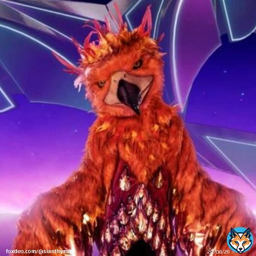 you can't fake an old soul class like that. had to be a true gentleman like Captain Tom. Sounds just like him #MaskedSingerUK