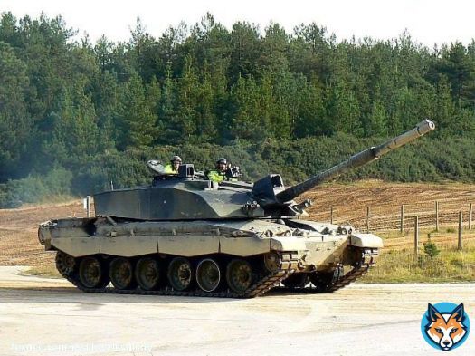 Самоя прекрасное в британском 'Challenger 2' - это возможность приготовить чай. Прожаривать орков танк конечно тоже умеет.  Несколько машин должны буквально на днях прибыть в Украину. Всего в первой партии - 14 штук.
