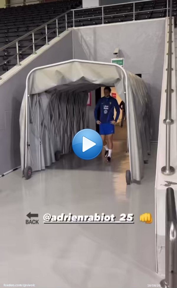 &laquo;&nbsp;Avec un pull&nbsp;&raquo;   Adrien Rabiot &agrave; de l&rsquo;humour, mais il surtout est de retour &agrave; l&rsquo;entra&icirc;nement  #WorldcupQatar2022 #FRAARG    @equipedefrance / IG