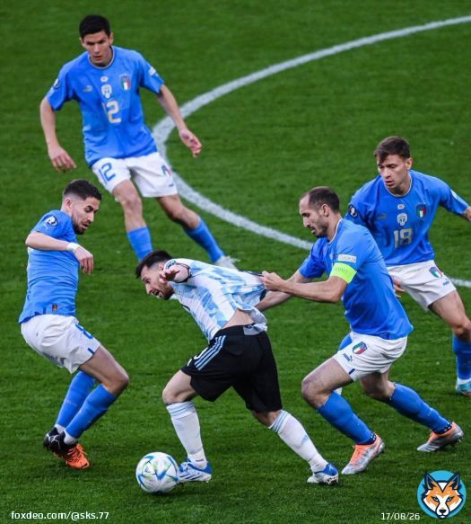 #إيطاليا_الارجنتين #Messi? #ميسي #الأرجنتين no one can stop him  \ud83d\ude0f \ud83d\udc99