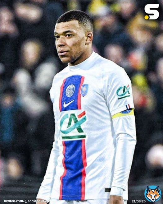 Pays De Cassel captain Alexis Zmijak is a #PSG ultra, before the game he said:  'If Mbapp&eacute; goes on goal, do I tackle him or not? Do I say to myself: wait, he must play Bayern in the UCL soon?&rdquo;  First half and Kylian already has a hat-tririck!