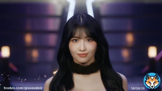 te amo hirai momo.  MOONLIGHT SUNRISE OUT NOW #TWICE_OurMoonlightandSunrise  #FromMoonlightTillSunrise #MOONLIGHTSUNRISE