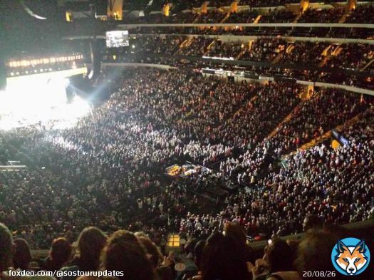 And we&rsquo;re back again tonight! SZA & Omar Apollo take the stage in Dallas, Texas for another SOLD-OUT #SOSTour show!  Doors Open @ 6:30pm! #SOSTourDallas   Venue: American Airlines Center  Capacity: 20,000