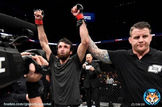#ММА. Холлоуэй высказался об исключении Магомедшарипова из рейтинга UFC  Бывший чемпион UFC в полулёгком весе Макс Холлоуэй высказался об исключении российского бойца Забита Магомедшарипова из рейтингов организации.