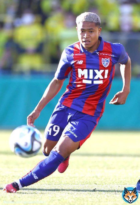 ＦＣ東京、21歳のDFバングーナガンデ佳史扶が飛び級で #サッカー日本代表 初選出&hellip; #長友佑都 の後継者として期待される左サイドバック  #サッカー #soccer #football