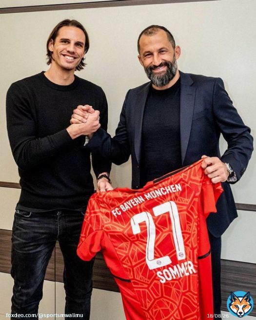 OFFICIAL: Bayern Munich have signed Yann Sommer from Gladbach for around &euro;10m. Contract until June 2025.