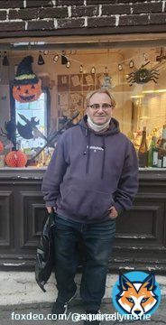 My uncle, Kenneth Ciccone, posted photos in Itaewon on Facebook at around 8pm (KST) last night and now we cannot reach him. This is what he was wearing last night. Has anyone seen him? #Seoul #Itaewon #SouthKorea #southkoreastampede