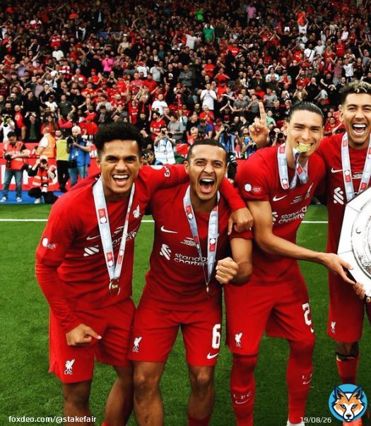 New signing Darwin Nunez scores as #Liverpool recorded a 3-1 win against #ManchesterCity to clinch the Community Shield.  #liverpoolvsmancity #CommunityShield2022 #CommunityShieldFinal