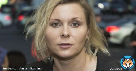 В 2011 году Яна Троянова пережила страшную трагедию&nbsp;&mdash; сын Николай совершил самоубийство. Молодому человеку было всего 20 лет.  #янатроянова