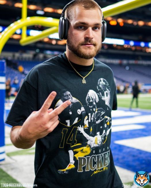 Big Pickens fan: @pat_fry5