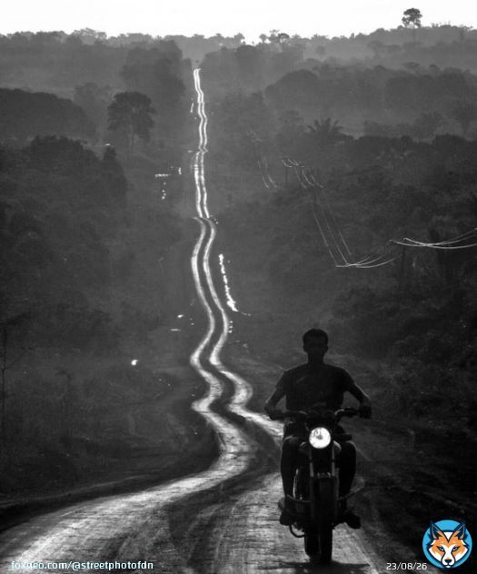 Today&rsquo;s Feature: Pedro Martinelli  Street Photographers Foundation #streetphoto #streetphotography