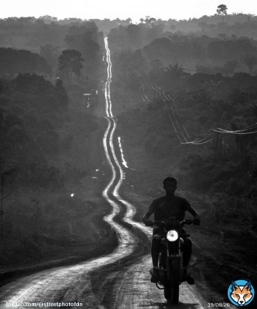 Today&rsquo;s Feature: Pedro Martinelli  Street Photographers Foundation #streetphoto #streetphotography