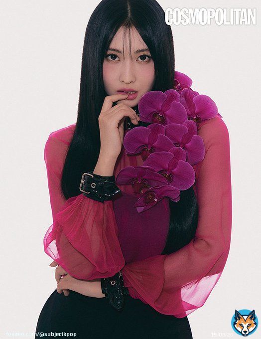Q: You are coming back with your 12th mini on March? Can you spoil a little of the concept?  Momo: We will show a powerful image that was never seen before. We are working hard to show it properly.  #TWICE #트와이스 @JYPETWICE