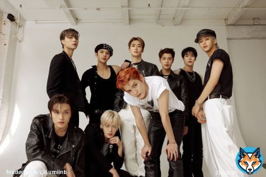 Ay-yo yorobun~!   Me and my homie are back with the newest repackaged album today. Please give us your support and don't forget to stream the albums and MV.   #NCT127_Say_AyYo #NCT127 #Ay_Yo