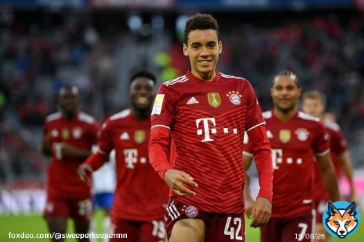 Thoughts #FCBBSC -Lewandowski is a freak with superhuman/Ballon D'or worthy numbers -Muller balled and his pass for the San&eacute; assist was  -Further proof, that San&eacute; should be playing LW -I'm so here for this Musiala x Davies linkup -CLEANAN SHEETT -Our best performance under JN