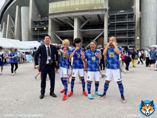 #キリンチャレンジカップ 2023 日本 vsエルサルバドル  ナイスゲームでした たくさんの得点と生三笘選手を近くで拝めて最高でした！  お写真撮って下さった方々やお声掛け頂いた皆様も本当にありがとうございました！  #豊田スタジアム #ものまねブルー #サッカー日本代表 #三笘薫 選手 #似笘薫