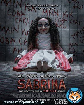 『サブリナ －人形の悪夢－』っていうインドネシア版アナベルみたいな映画があるけどこれマジで凄くて。まず人形の見た目のインパクトが凄い。心霊現象は基本人を数m吹っ飛ばすアグレッシブタイプで、終盤に入るとカランビットを装備して除霊に挑むヤバい展開が待ち受ける。暴力がモノを言うホラー。