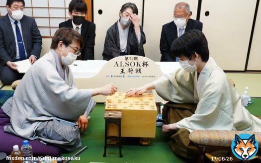 日浦八段の闘いに一言も声をあげず、声を潜めてただ一心に保身にひた走ってる男同士の勝負 「なんなんだこの2人は&hellip;」藤井聡太－羽生善治、2日間にわたる&ldquo;世紀の決戦&rdquo;後にプロ棋士を驚かせたこと | 観る将棋、読む将棋
