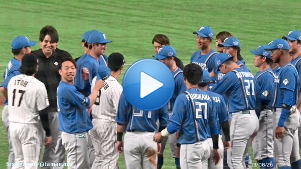 侍ジャパンメンバーも駆けつけて みんなで #杉谷拳士 選手の胴上げ