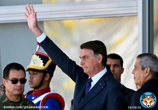 【速報】 ブラジル軍はボルソナロ大統領の味方 142条発動も辞さない構え   ブラジル国民は不正選挙に抗議するため通りに繰り出し、トラック運転手はすべての高速道路を封鎖し、農民はすべての港を封鎖し、農産物の輸出を阻止している 法的手段は最高裁判事によって却下された